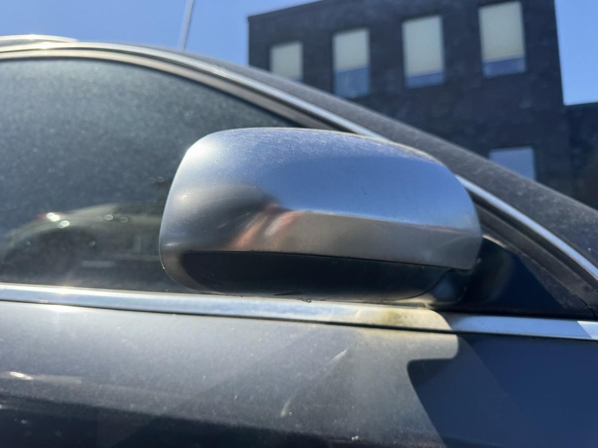 Audi A4 8E original Au&szlig;enspiegel rechts Silber met. Bj.2002